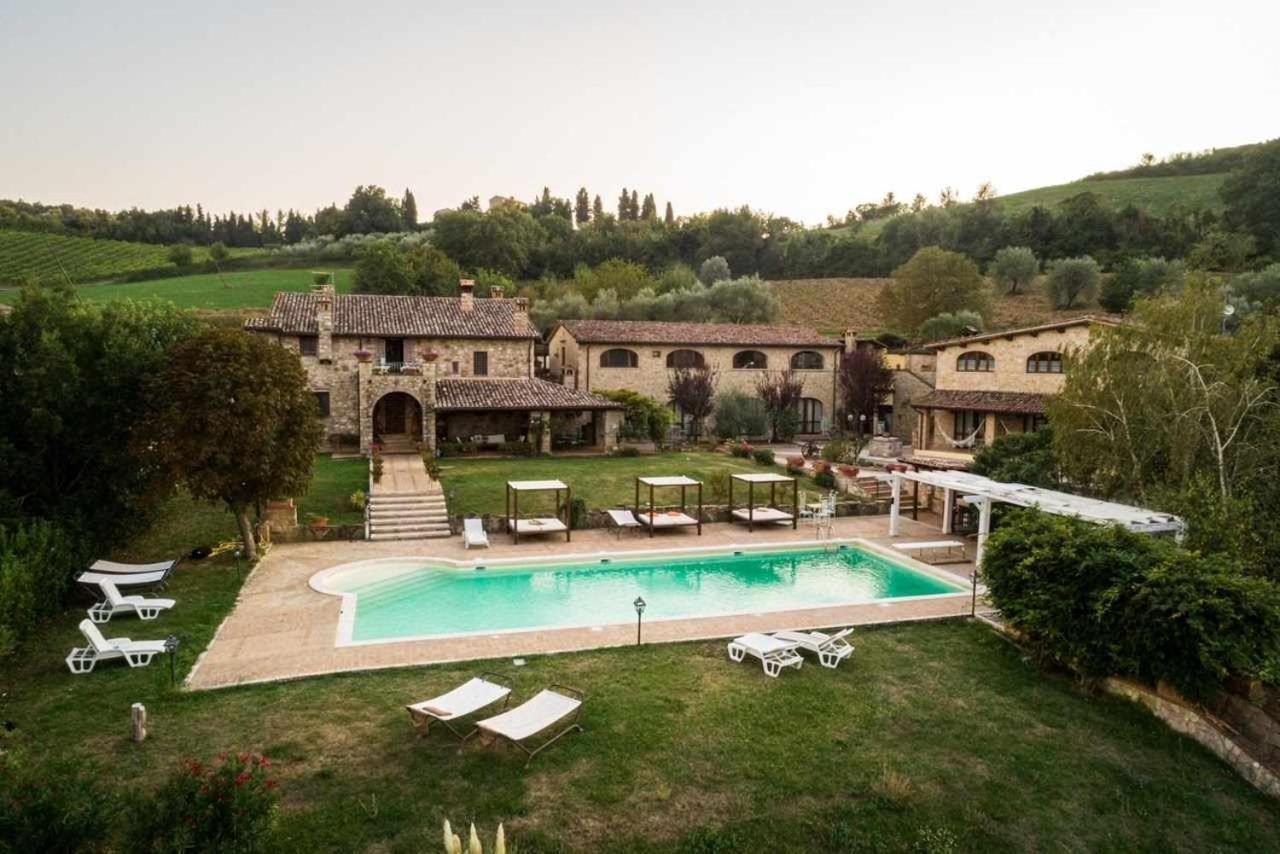 Residenza Collefiorito Aparthotel Todi Buitenkant foto